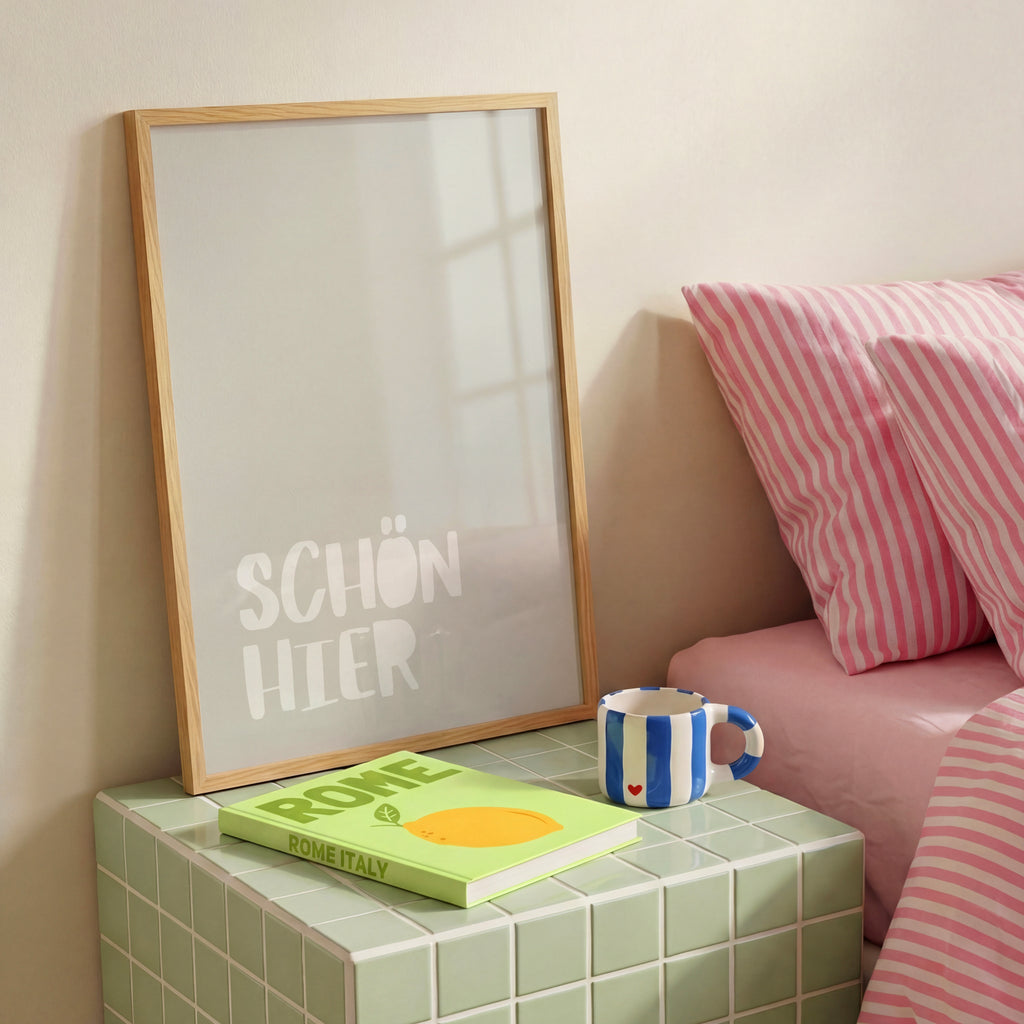 SCHÖN HIER POSTER