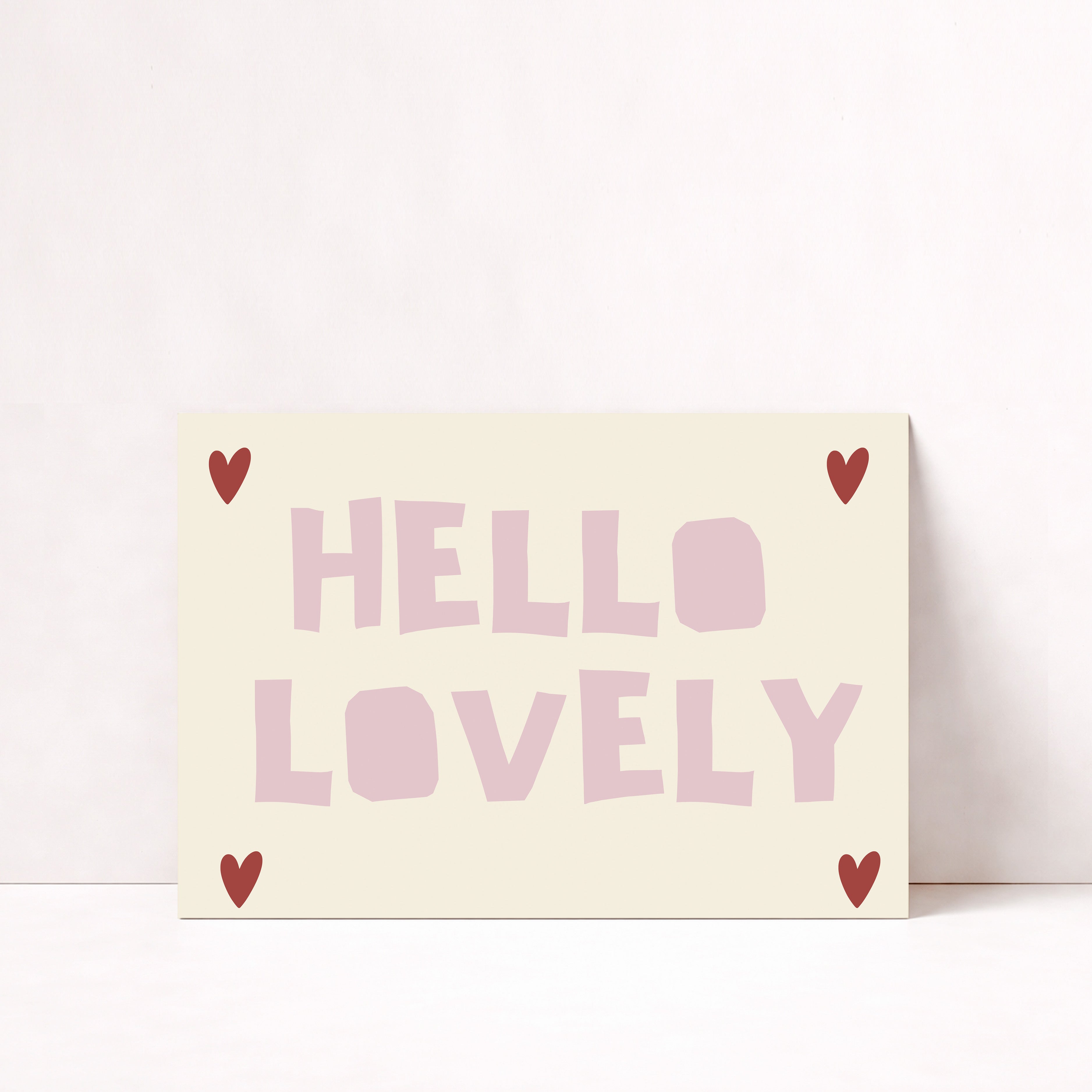 Minimalistisches Hello Lovely Poster mit rosa Typografie und Herzdetails im Scandi Stil
Modernes Typography Poster in soften Rosatönen für Schlafzimmer oder Wohnzimmer
Ästhetisches Hello Lovely Wandbild mit handgezeichneter Schrift und minimalistischer Optik
Skandinavisches Quote Poster mit romantischem Design und warmen neutralen Farben
Rosa Typography Wanddeko mit Herzen für moderne und gemütliche Wohnräume

Dateiname Bild