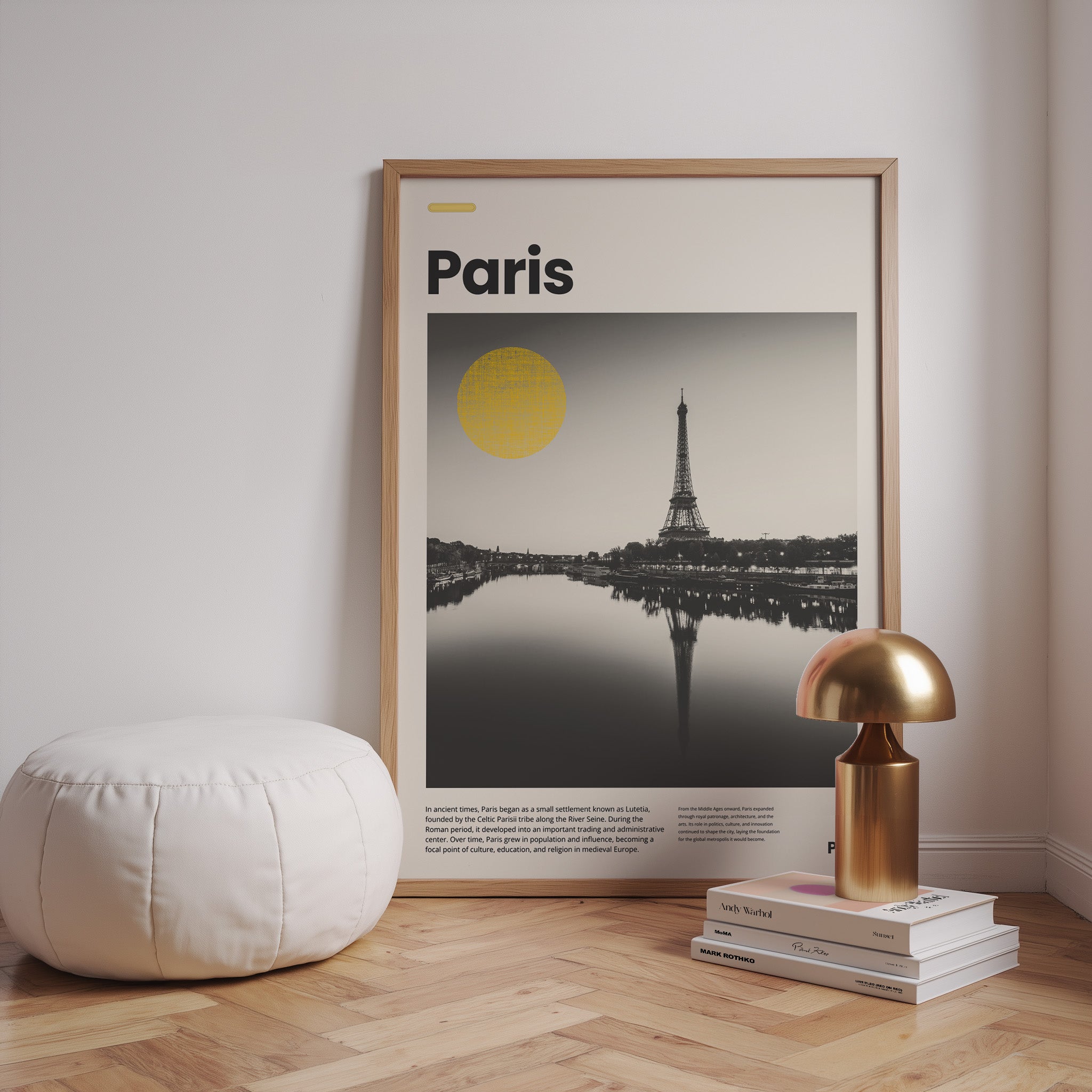 Paris Poster mit Eiffelturm in Schwarz-Weiß-Fotografie und modernem Editorial Design

Elegantes Paris Wandbild mit Blick auf den Eiffelturm und stilvollem Stadtmotiv

Französisches Reiseposter mit Eiffelturm als moderne Wanddeko für Wohnräume

Schwarz-Weiß Paris Poster mit ikonischer Architektur und urbanem Flair

Modernes Paris City Poster mit Eiffelturm und minimalistischer Gestaltung