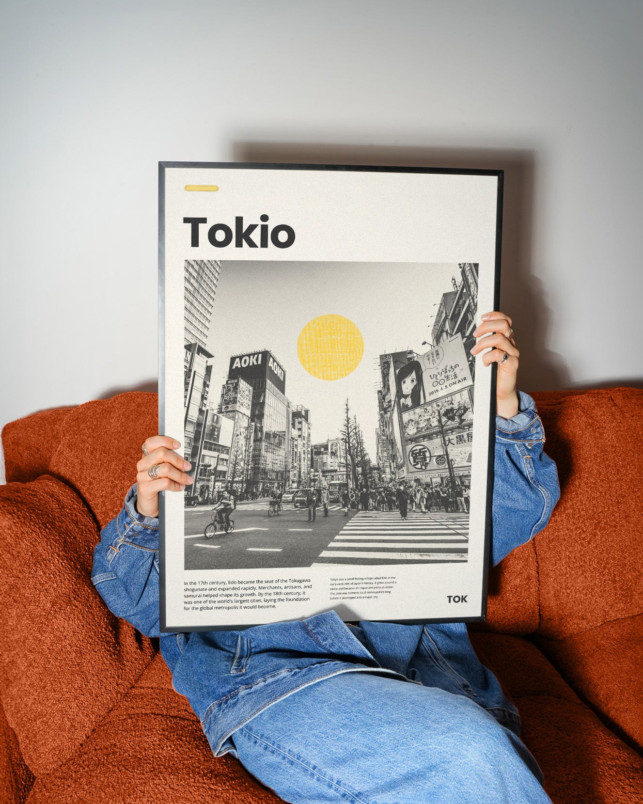 Modernes Tokio Poster mit urbaner Schwarz-Weiß-Fotografie und japanischem Stadtmotiv

Stilvolles Tokyo Wandbild im Editorial Design für Wohnzimmer und Büro