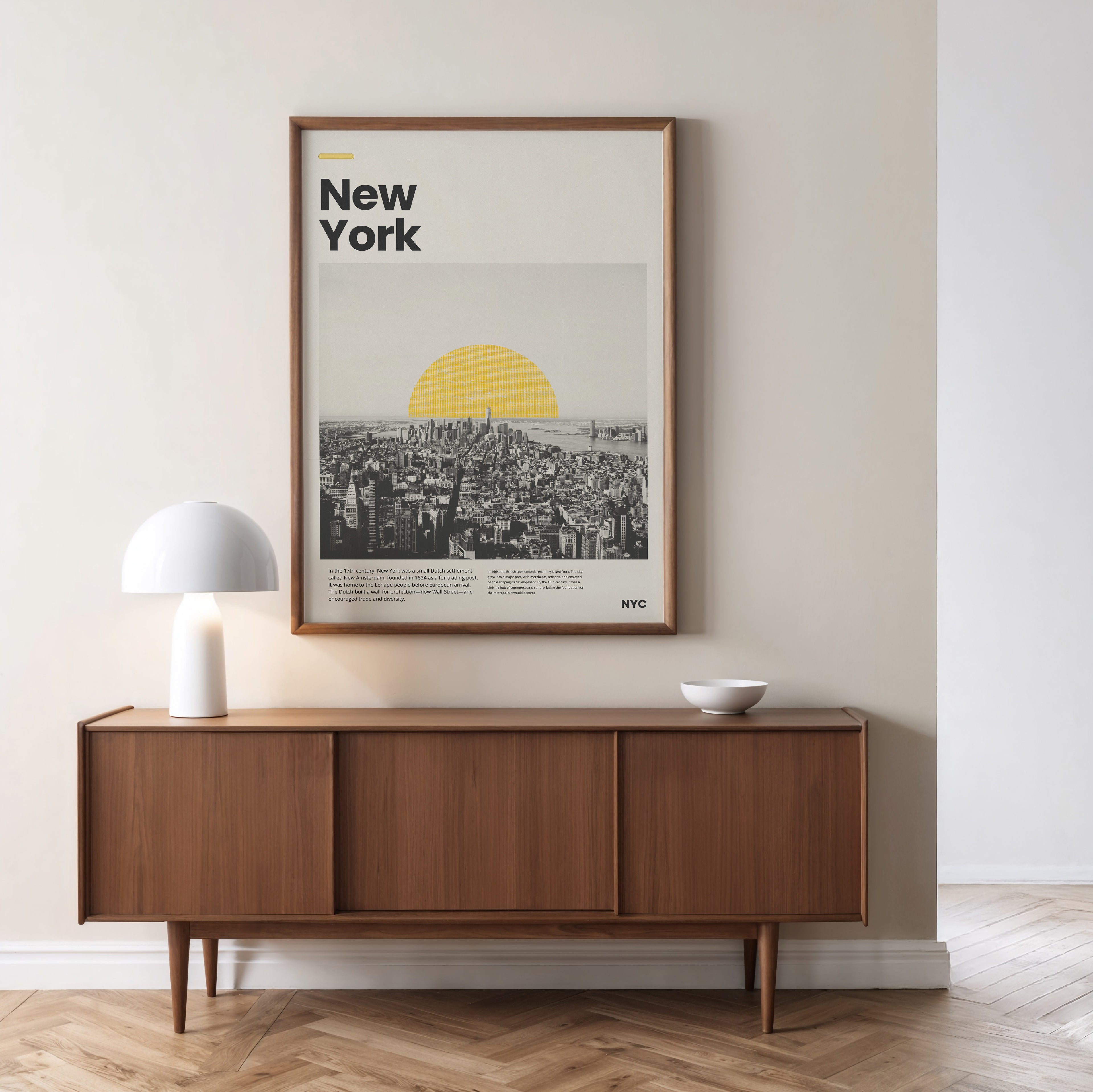 Modernes NYC Wandbild mit urbaner Skyline und gelber Sonne im Retro-Stil
