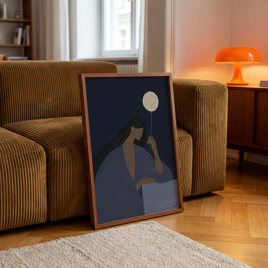 Ästhetisches Mond Wandbild mit kosmischem Motiv und sanften Blautönen