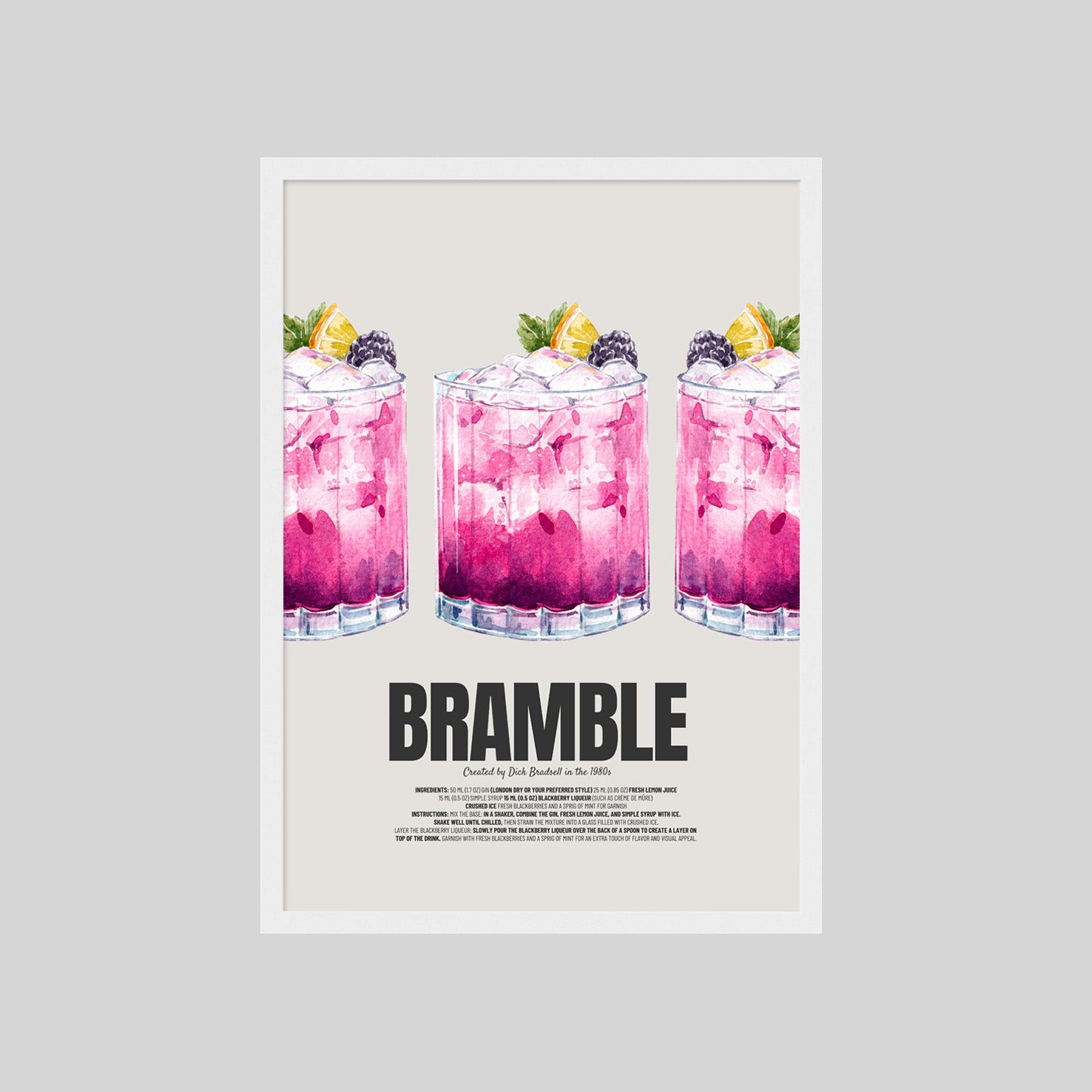 Modernes Bramble Cocktail Poster mit pinken Drink Illustrationen für Küche oder Home Bar
Stilvolles Cocktail Wandbild mit Bramble Rezept und moderner Typografie im Retro Stil
Ästhetisches Cocktail Poster mit Beerencocktails für moderne Küchen und Barbereiche
Bramble Drink Poster mit illustrativen Cocktails in Pink und Lila als moderne Wanddeko
Künstlerisches Cocktail Rezept Poster für Home Bar, Küche oder stilvolles Wohnzimmer