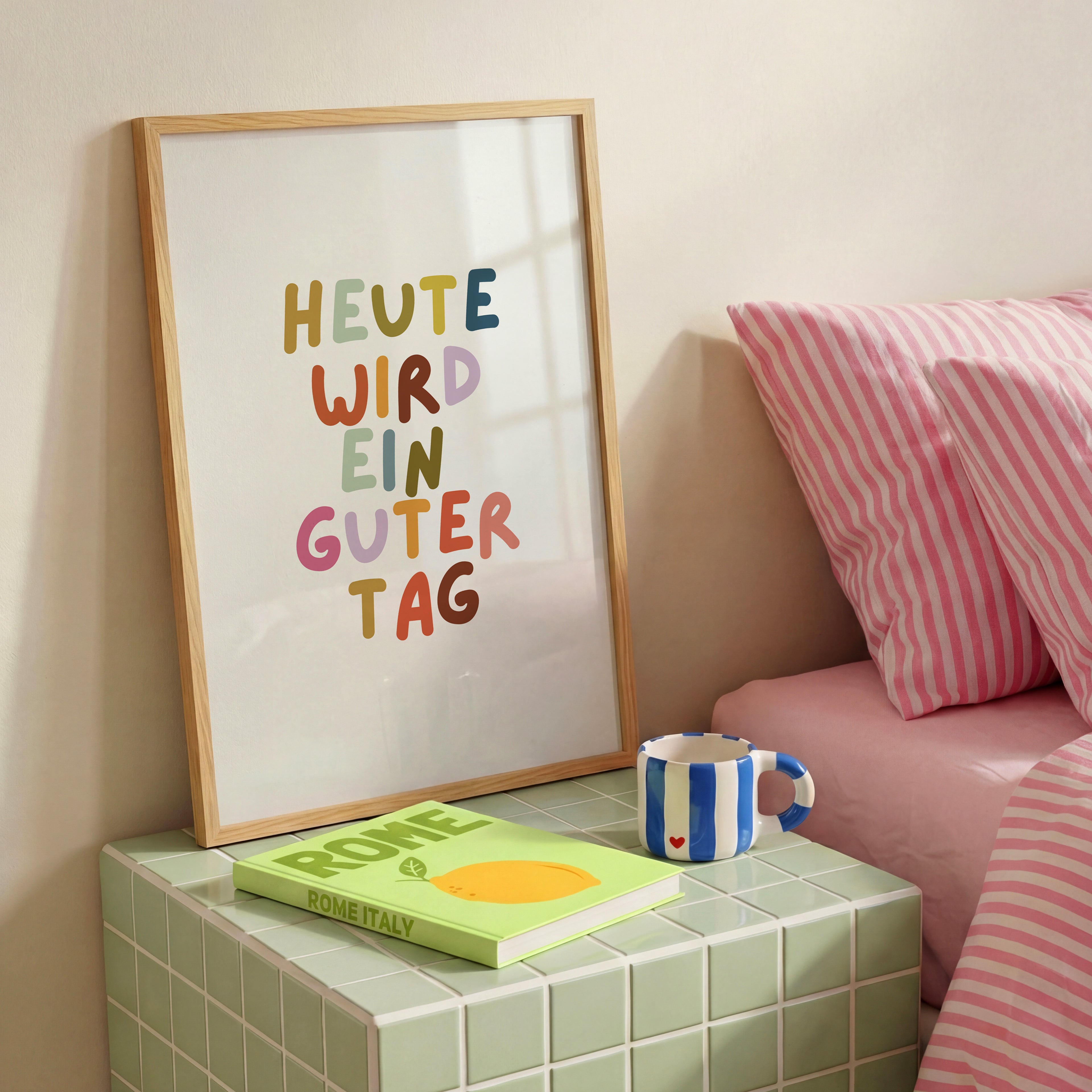 Farbenfrohes Typografie Poster mit dem Spruch Heute wird ein guter Tag – moderne Wanddeko für Wohnzimmer

Motivierendes Wandbild mit bunter Typografie und positiver Botschaft – stilvoller Kunstdruck für moderne Räume