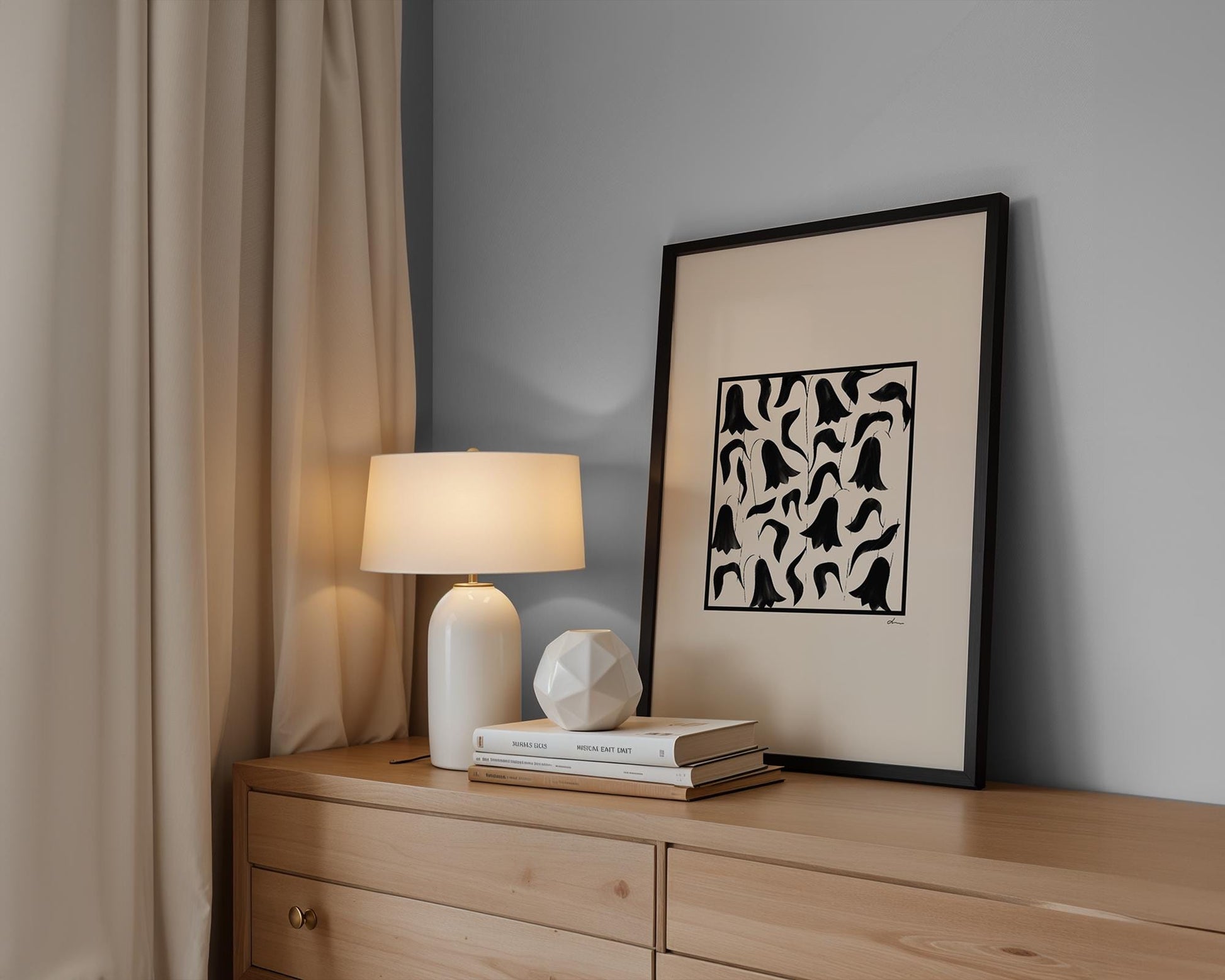 Tulip Stencil Poster – Black and Beige Art Print, Modern Painting, Minimalist Wall Art, Floral Home Decor, Elegant Tulip Artwork