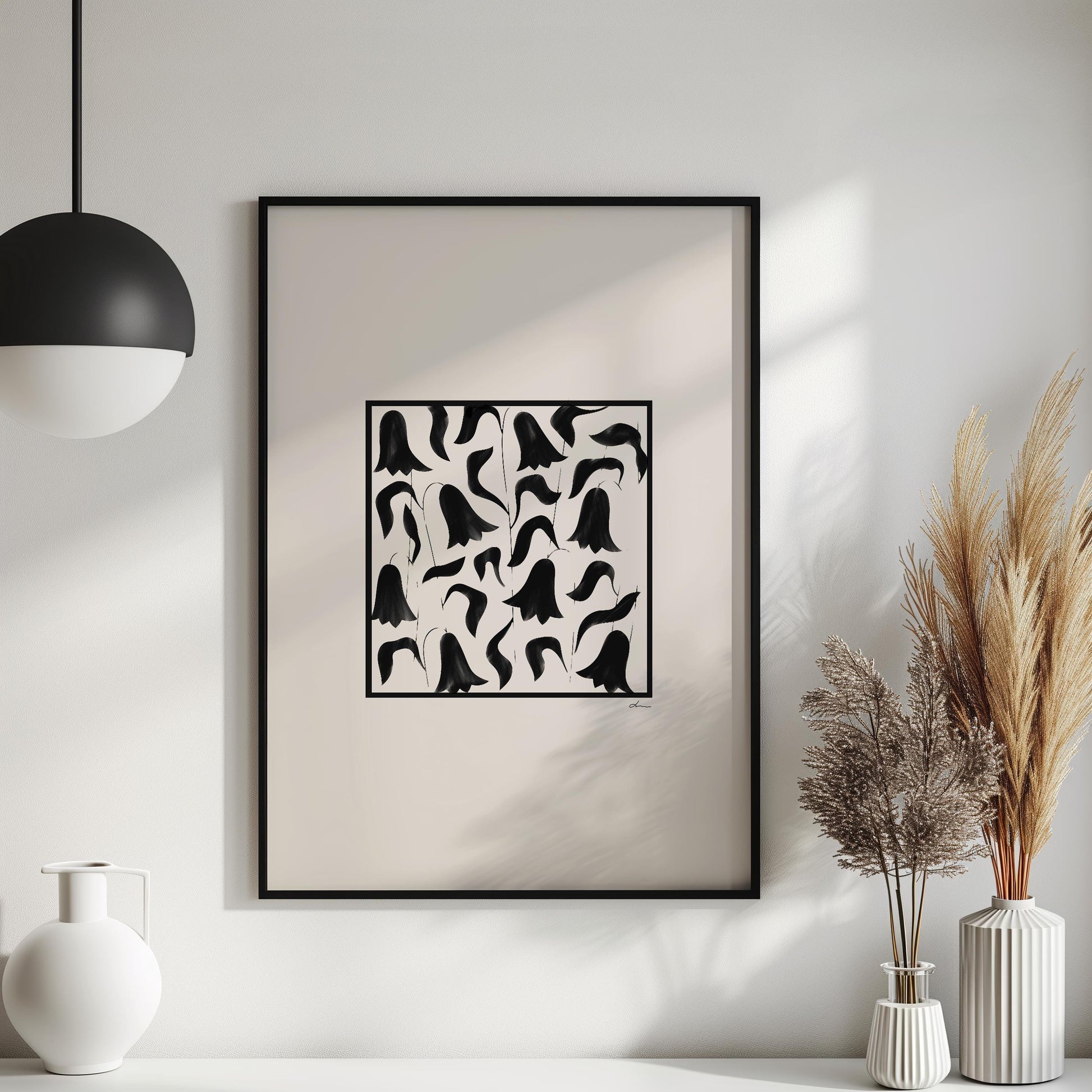 Tulip Stencil Poster – Black and Beige Art Print, Modern Painting, Minimalist Wall Art, Floral Home Decor, Elegant Tulip Artwork
