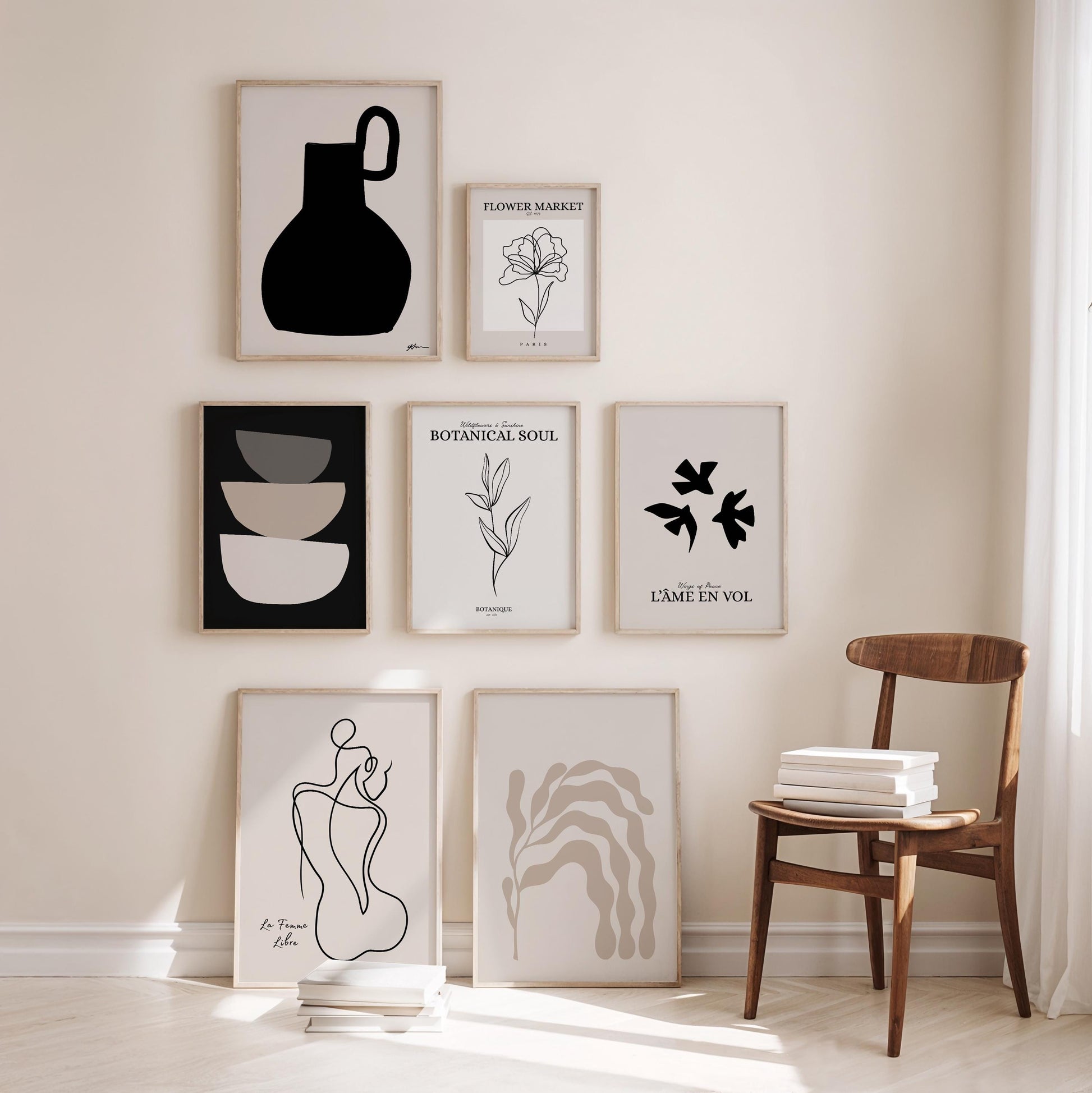 Minimalist Jug Silhouette | Black Pitcher Outline Print | Modern Wall Art, Vase Illustration | Living Room Decor Gift | Line Art Style