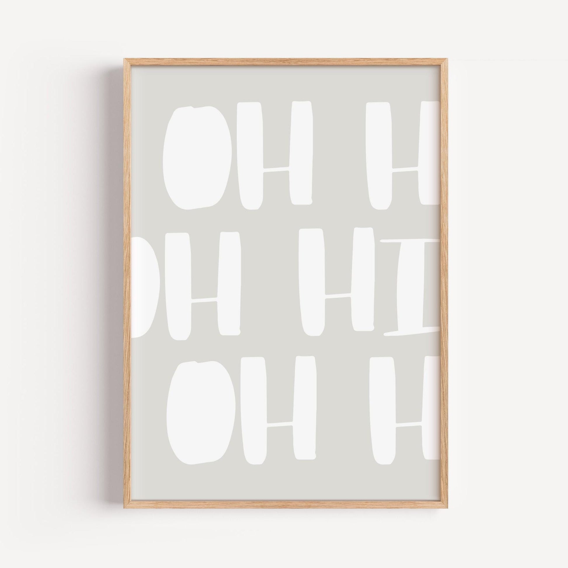 Poster "Oh Hi" – Bold typography on a beige background. A creative calm off white piece for minimalist spaces with positive vibes and style.