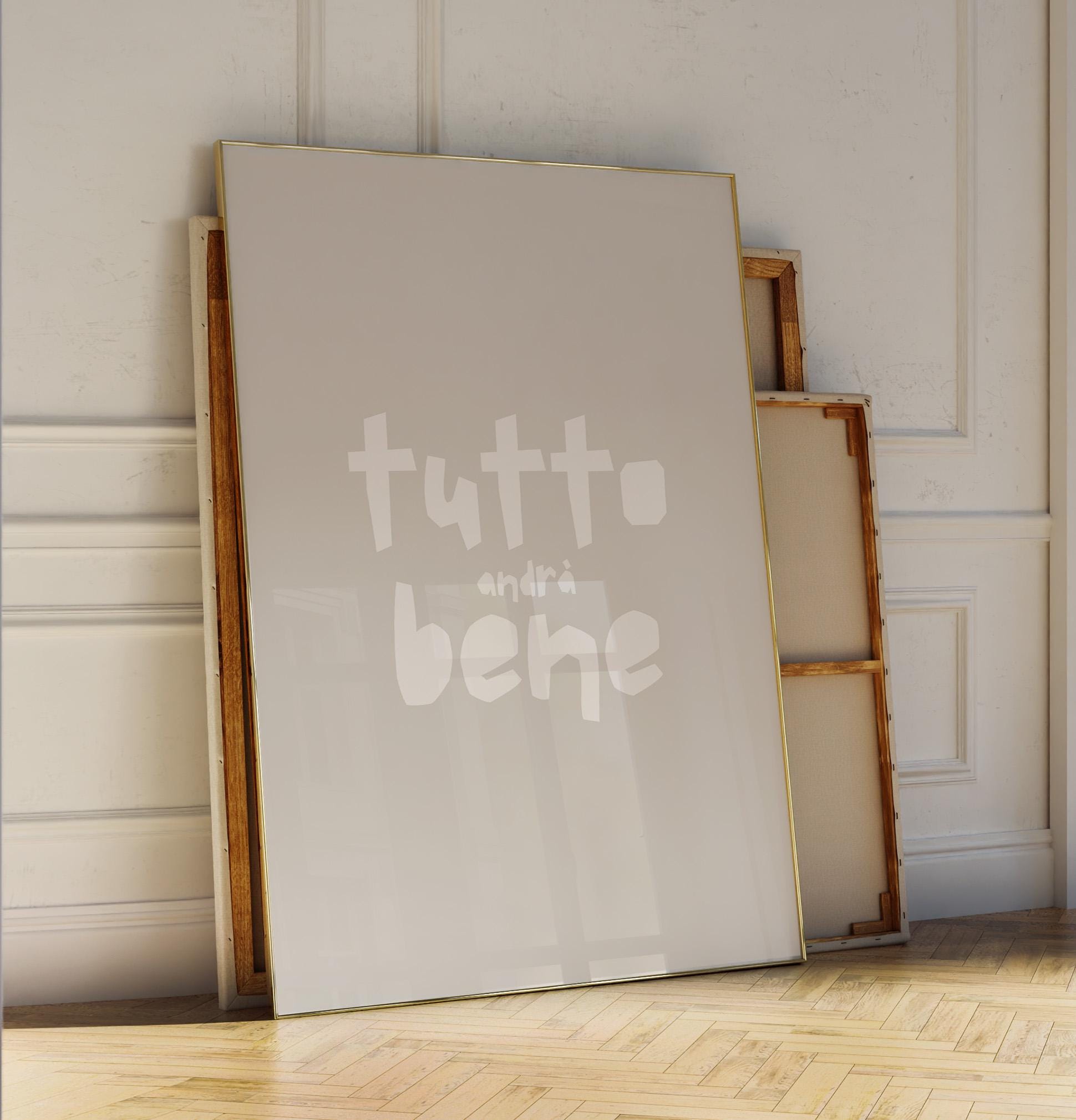 Poster "Tutto Andrá Bene" – Bold typography on a beige background. A creative statement piece for minimalist spaces with humor and style.