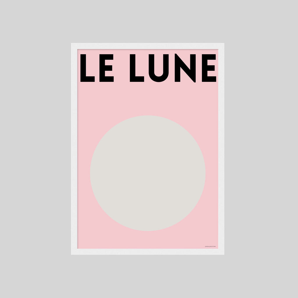 Minimalistisches Le Lune Poster mit abstraktem Mondmotiv in sanften Rosatönen
Modernes Mond Poster im skandinavischen Stil für stilvolle Wohnräume
Ästhetisches Moon Wall Art Poster mit minimalistischer Typografie und softem Design
Abstraktes Le Lune Wandbild mit grafischem Mondkreis und modernem Interior Look
Skandinavisches Poster mit Mondmotiv und rosa Hintergrund für modernes Wohnzimmer