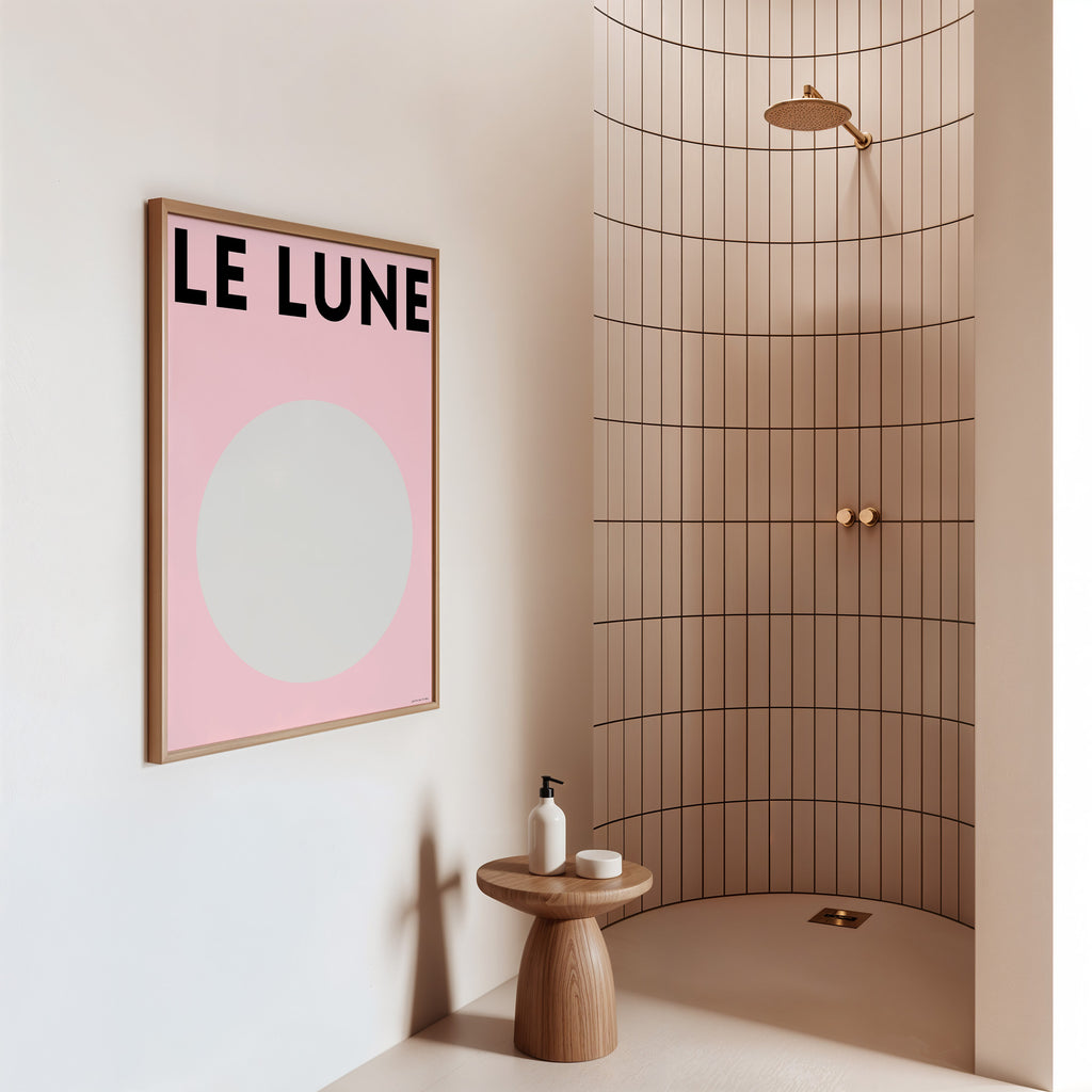 Minimalistisches Le Lune Poster mit abstraktem Mondmotiv in sanften Rosatönen
Modernes Mond Poster im skandinavischen Stil für stilvolle Wohnräume
Ästhetisches Moon Wall Art Poster mit minimalistischer Typografie und softem Design
Abstraktes Le Lune Wandbild mit grafischem Mondkreis und modernem Interior Look
Skandinavisches Poster mit Mondmotiv und rosa Hintergrund für modernes Wohnzimmer