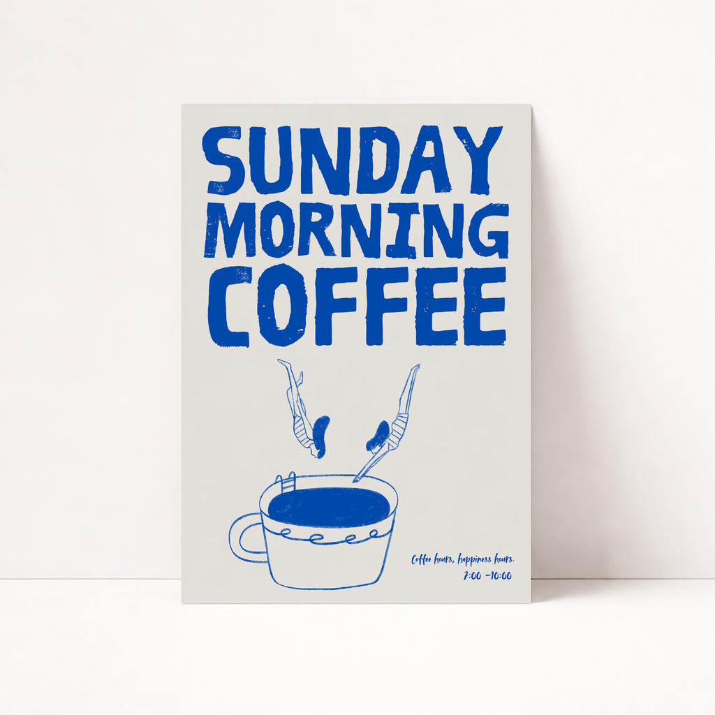 unday Morning Coffee Poster mit blauer Typografie und illustrativer Kaffeetasse im Retro-Design auf hellem Hintergrund
