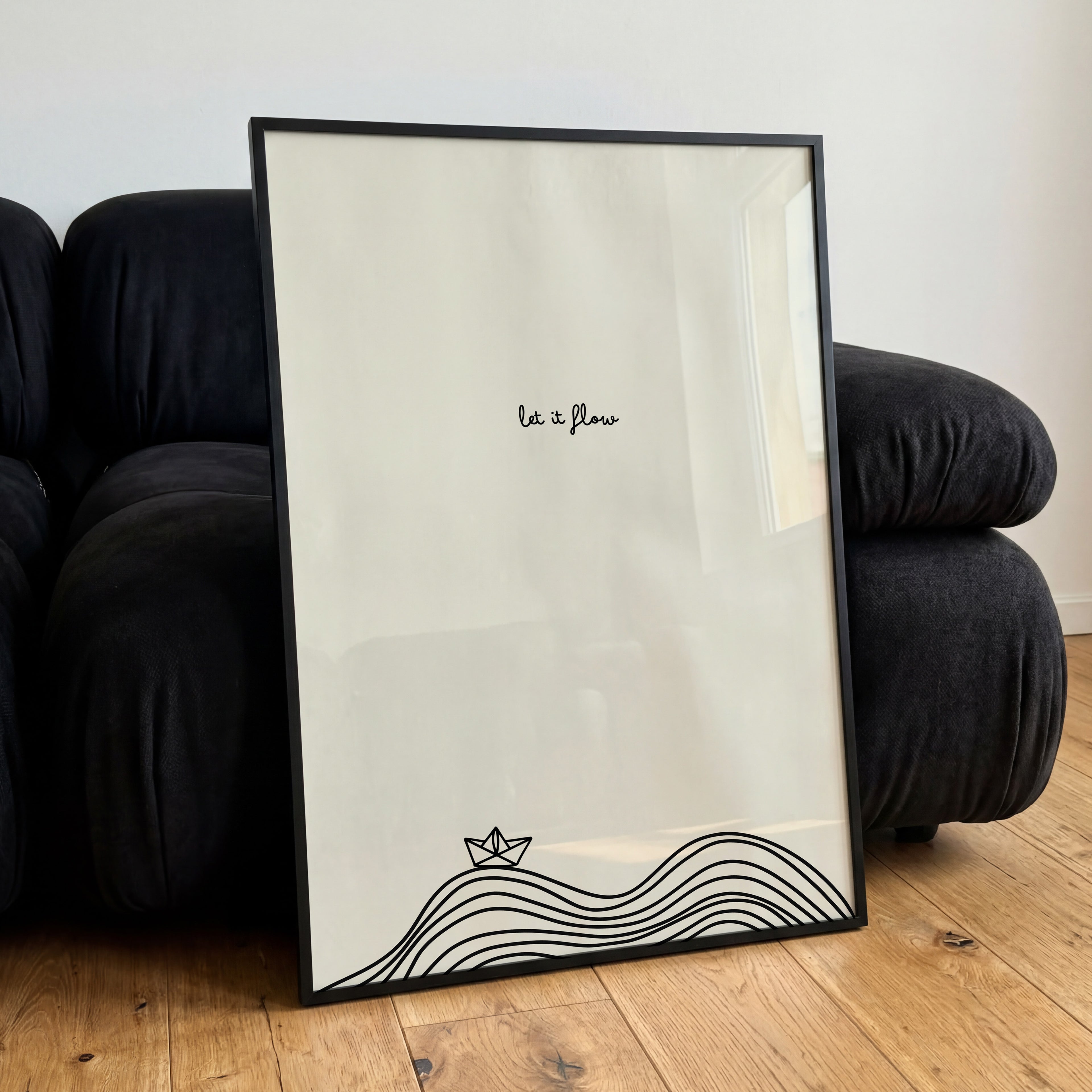 Minimalistisches Let it Flow Poster mit Line Art Wellen – moderne Wanddeko für Wohnzimmer

Schwarz weißes Typografie Poster mit Let it Flow Schriftzug – stilvolle Wandkunst für Büro