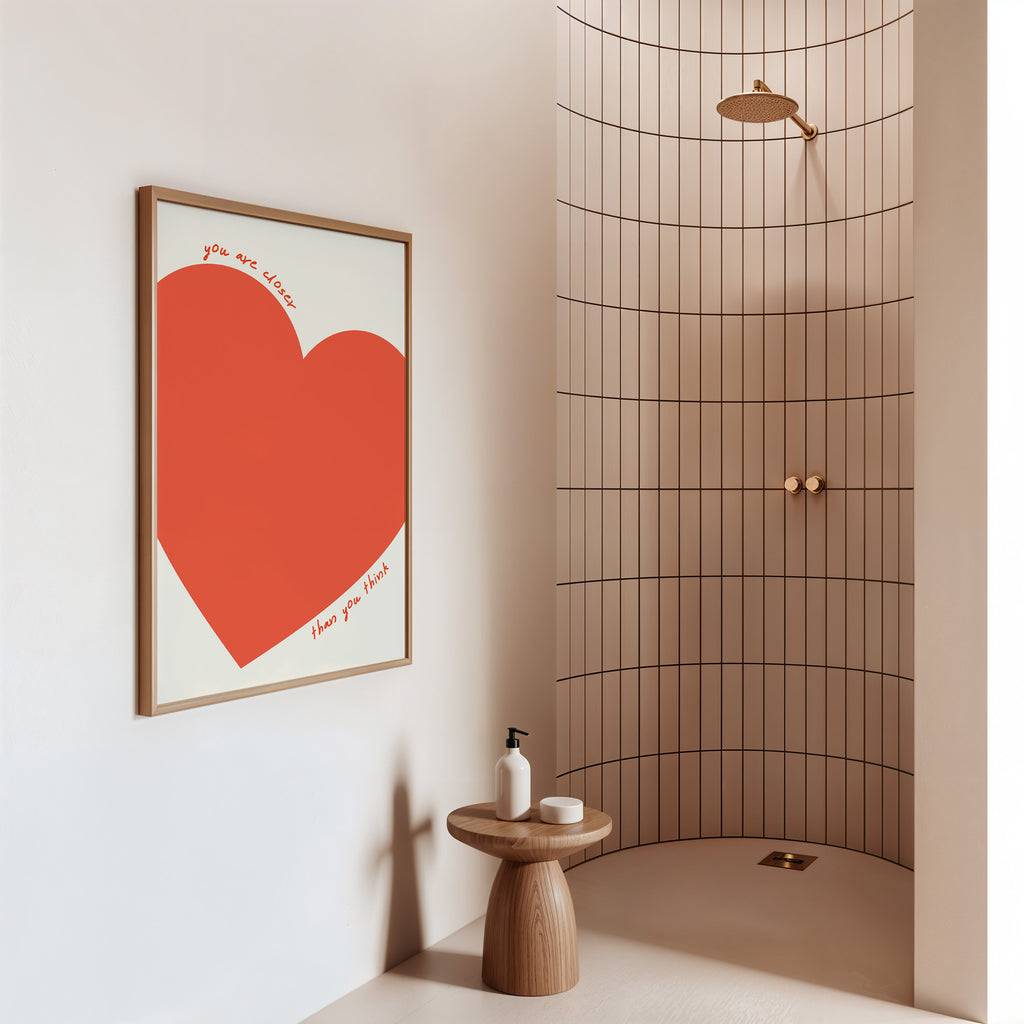 Minimalistisches Poster mit großem roten Herz und handgeschriebenem Schriftzug You are closer than you think – moderne Wanddeko für Wohnzimmer

Aesthetic Typografie Poster mit emotionalem Spruch und Herzmotiv in warmem Rot – stilvolle Wandkunst für Schlafzimmer oder Büro