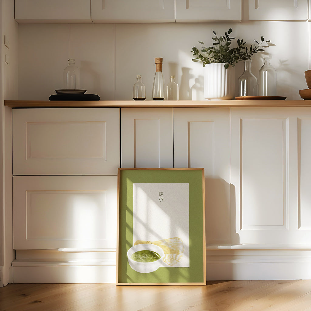 Matcha Poster im Japandi Stil mit Schale und Bambusbesen auf grünem Hintergrund
Minimalistisches Matcha Wandbild mit japanischen Schriftzeichen und Teeschale
Japandi Kunstdruck mit Matcha Schale und Chasen im sanften Salbeigrün
Modernes Matcha Poster für Küche und Wohnzimmer im Zen Design
Ästhetisches Tee Poster mit Matcha und Bambusbesen Illustration
Skandinavisch inspiriertes Matcha Wandbild mit minimalistischer Gestaltung
Zen Matcha Kunstdruck mit japanischer Typografie und Naturtönen
Minimal Art Poster 