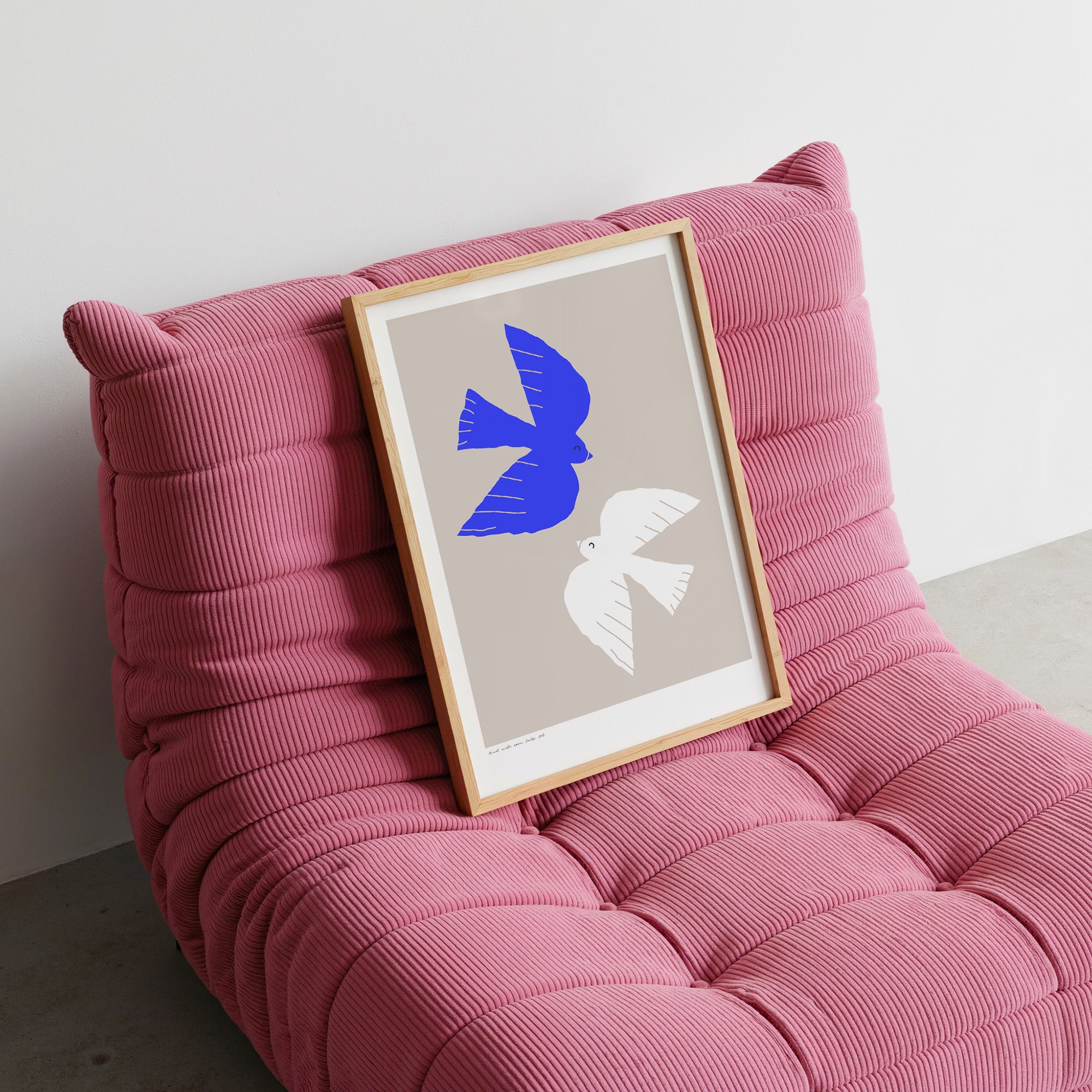 Modernes Vogel Poster in reduzierter Illustration – ästhetische Wanddeko für jeden Raum
