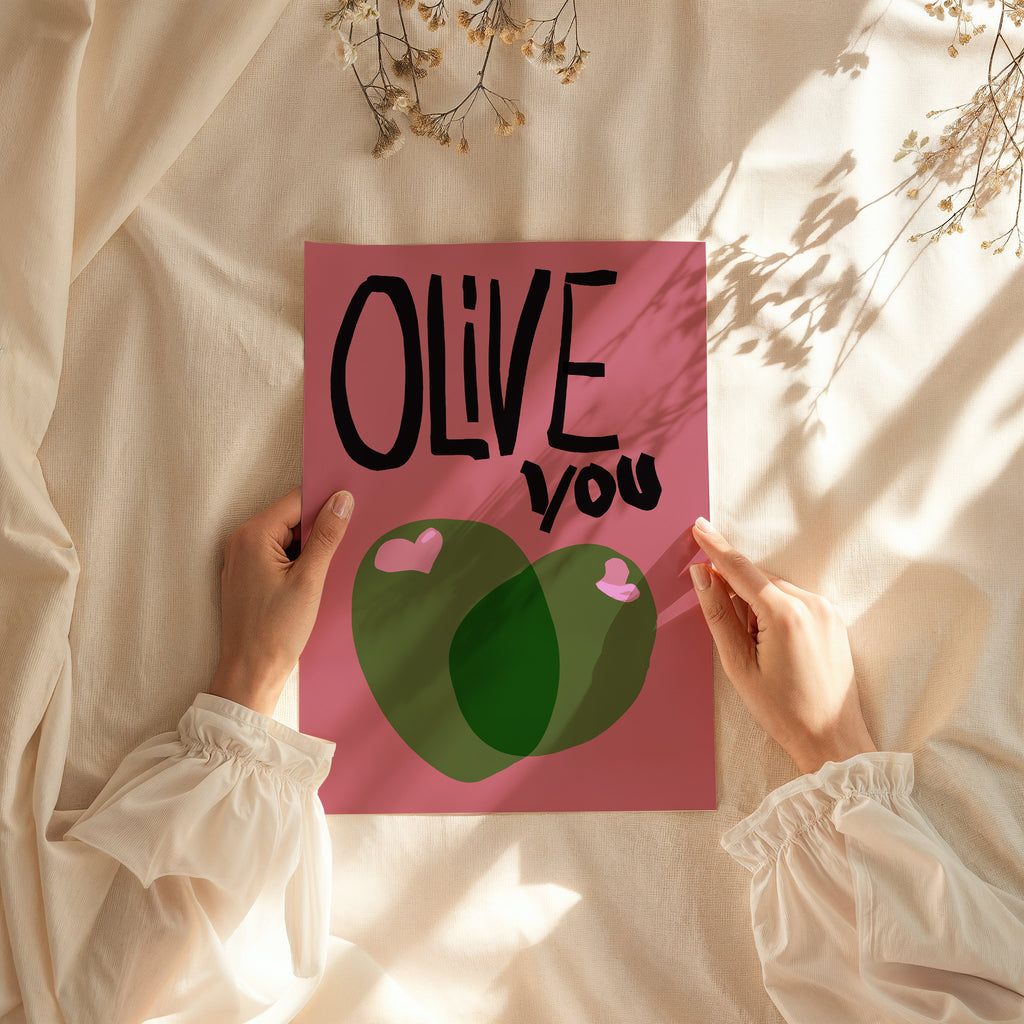 Illustratives Oliven Poster im minimalistischen Design – trendige Wandkunst für Zuhause