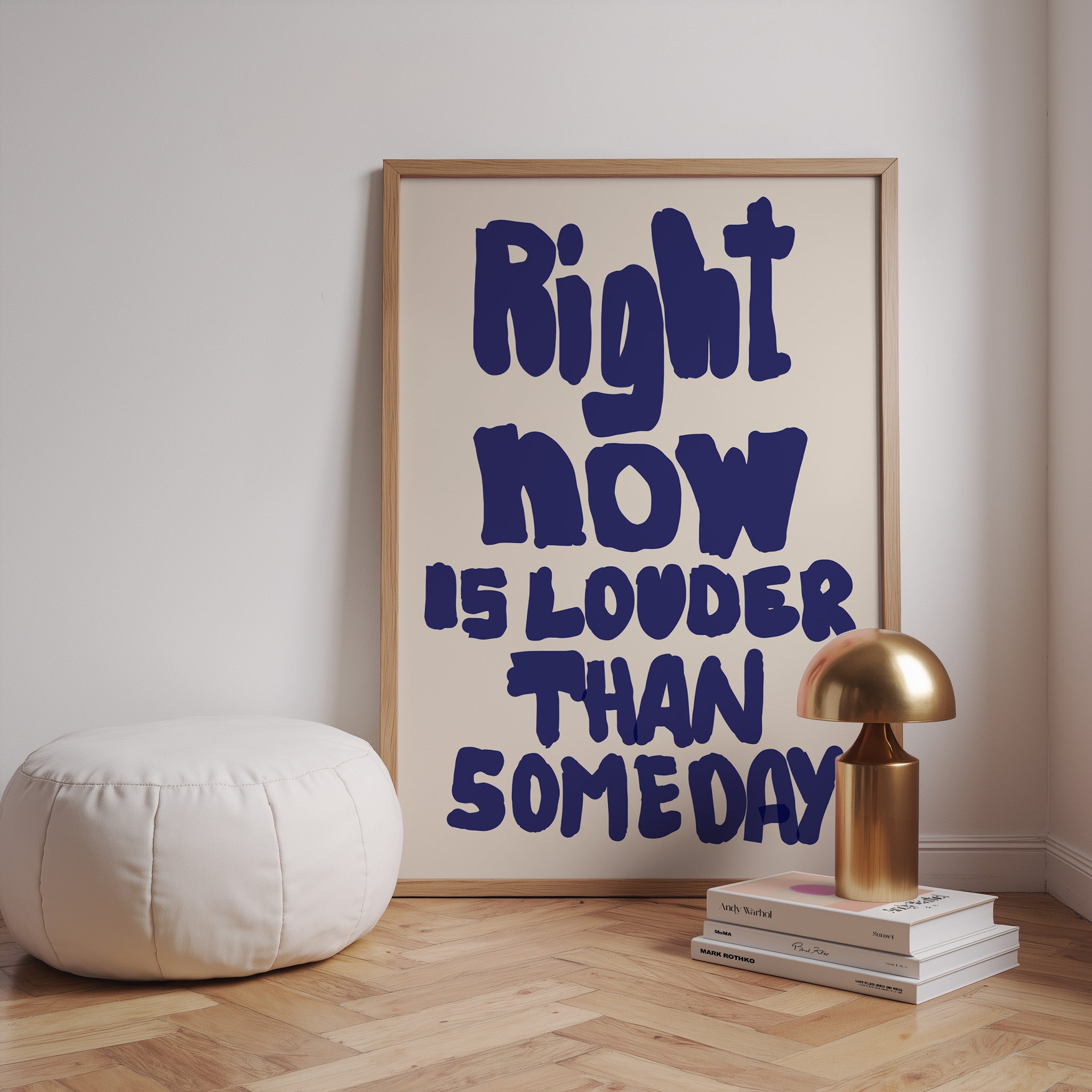 Modernes Typography Wandbild in Blau und Beige für stilvolle Wohnräume