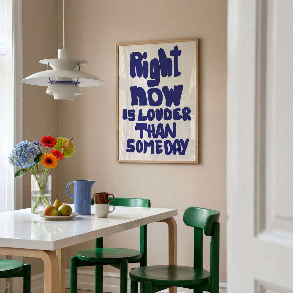 Achtsamkeits Poster mit handgezeichneter Schrift als moderne Wanddeko