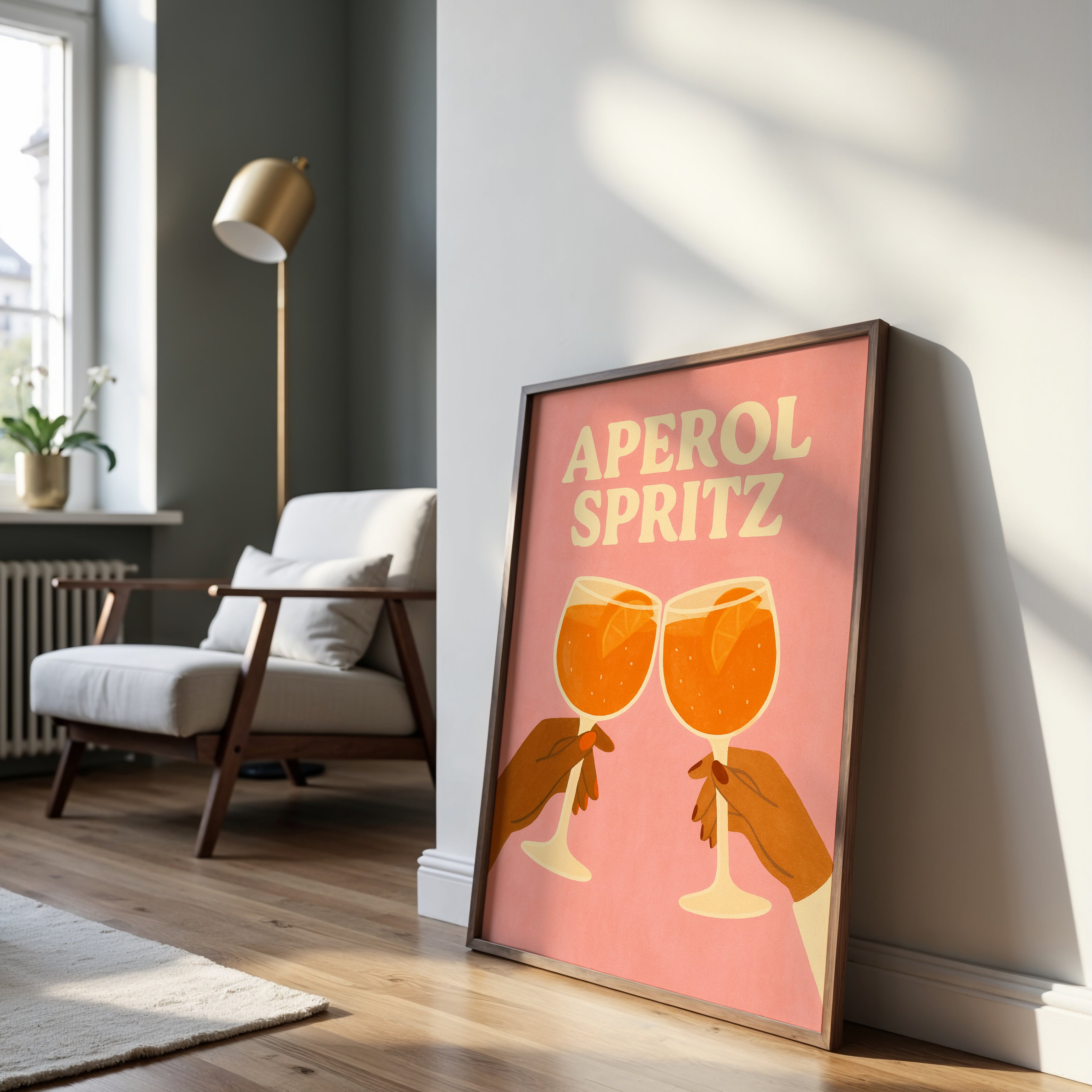 Detail eines Aperol Spritz Glases mit Orangenscheibe im modernen Retro Design