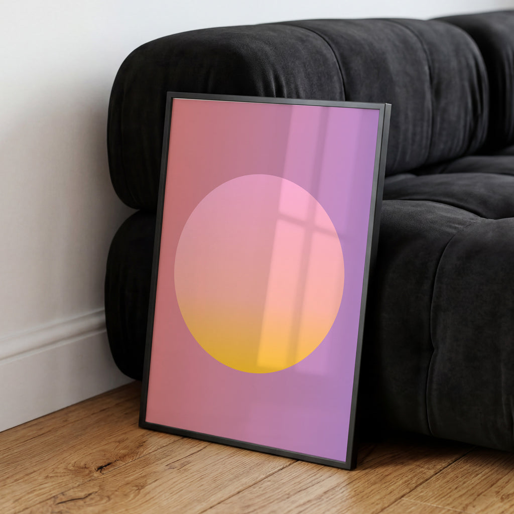 Minimalistisches Sunset Gradient Circle Poster mit sanften Pastellfarben als moderne Wanddeko fürs Wohnzimmer

Abstraktes Farbverlauf Poster mit Kreisdesign in Rosa, Gelb und Lavendel für skandinavisches Interior Design